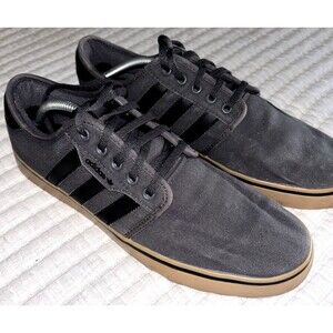 Adidas Men's Seeley US 11 Skateboarding Black & Gum Sole Shoes Sneakers